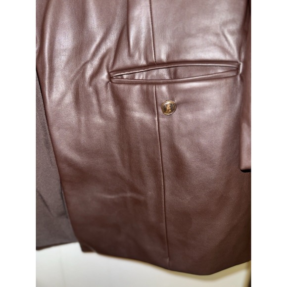 T-Tahari Vegan Leather Ruched Sleeve Blazer Size 14 - Picture 12 of 15